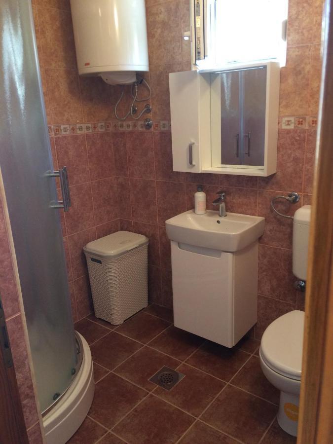 Voja Rooms Ivanica Екстер'єр фото